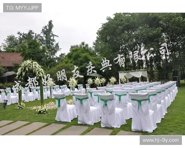 以德馨园小学足球毕业为主题的成长与梦想同行纪念活动庆典盛会展